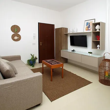 Apartment Salu Palace A 1 Minuto A Piedi Dalla *