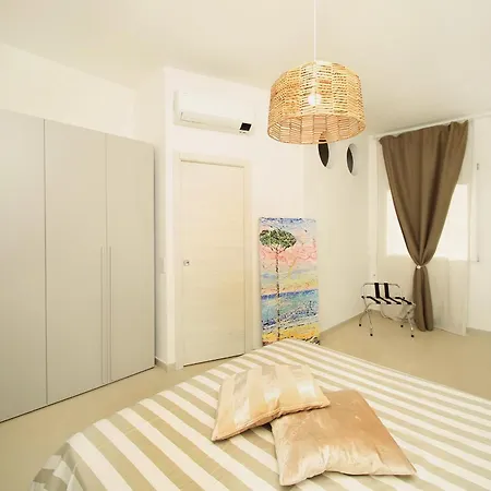 Apartment Salu Palace A 1 Minuto A Piedi Dalla Santo Stefano di Camastra