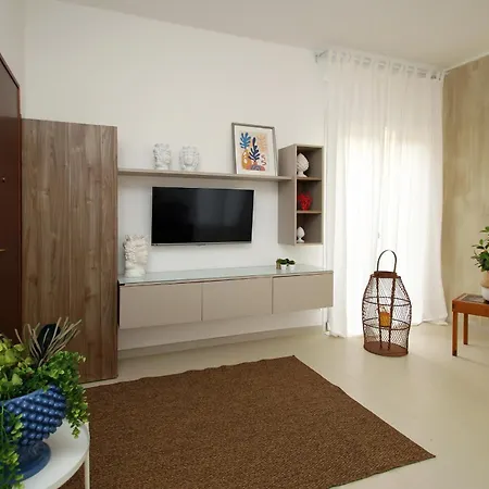 Salu Palace A 1 Minuto A Piedi Dalla Apartment