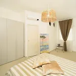 Διαμέρισμα Salu Palace A 1 Minuto A Piedi Dalla Santo Stefano di Camastra