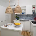 Salu Palace A 1 Minuto A Piedi Dalla Διαμέρισμα *